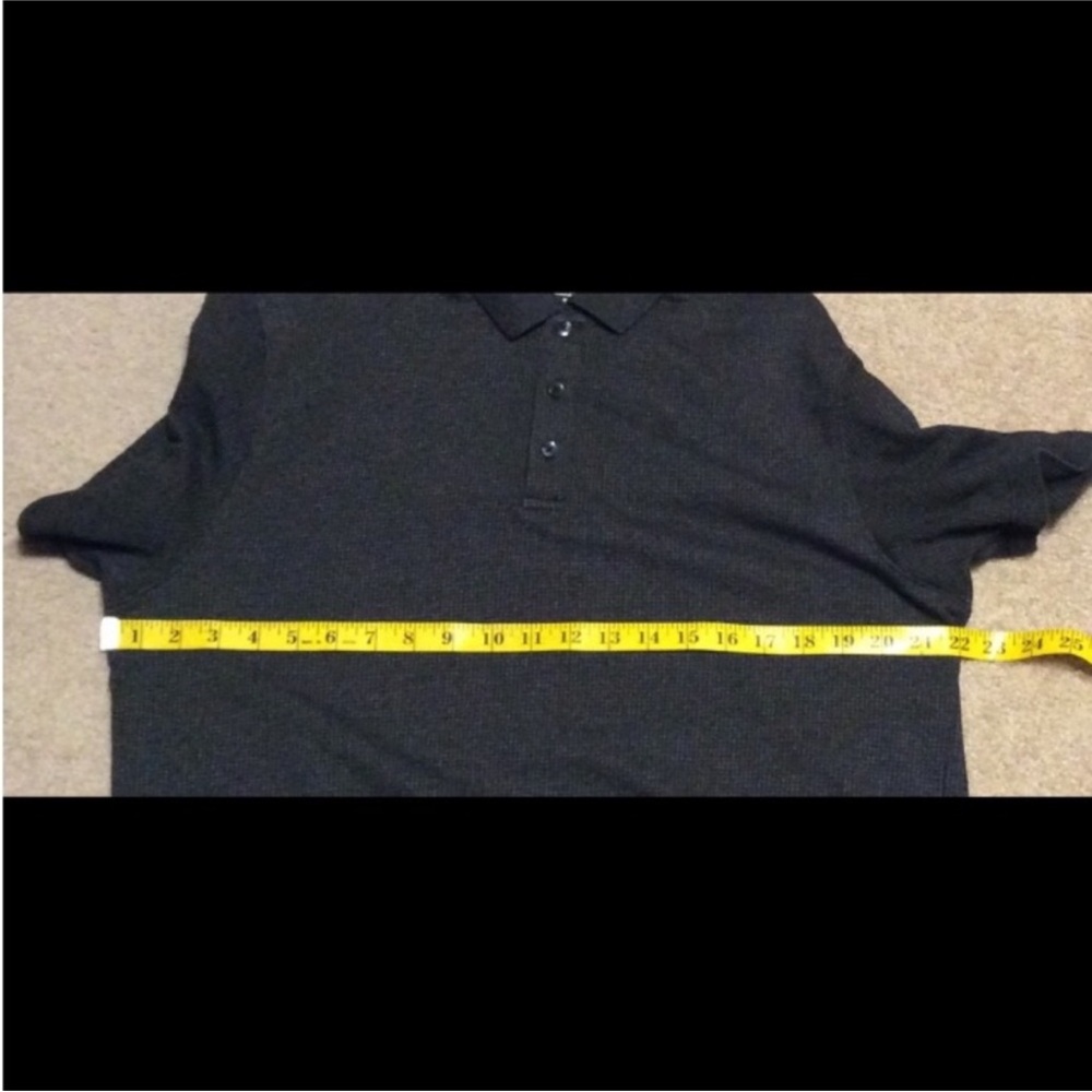 VAN HEUSEN Classic Short Sleeve POLO shirt Size LARGE - Picture 5 of 6